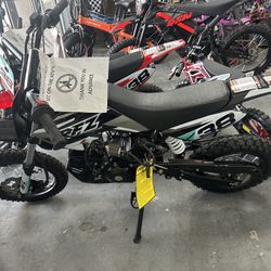 110CC Dirt Bike Automatic! Finance For $150 Down Payment!!