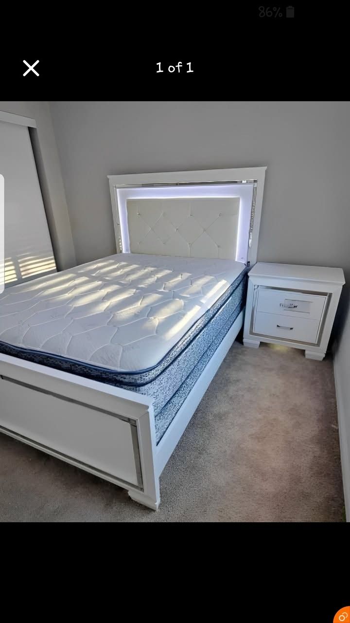 New Led Loght King/queen Bedframe With Mattress For Sale With Free Delivery And Cash On Delivery