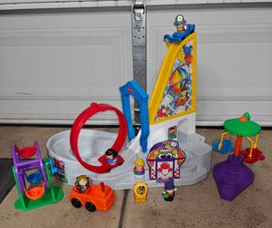 Little people carnival