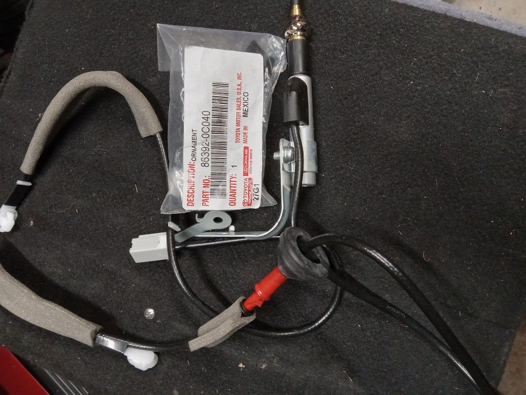 Toyota Tundra Oem Antenna 86392-0C040 Fits 2007 To 2013 Tundras