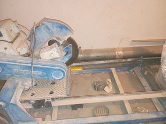 Superior Tile Saw no water container But I Do Have The Stand And Saw And Pump It Works and tray