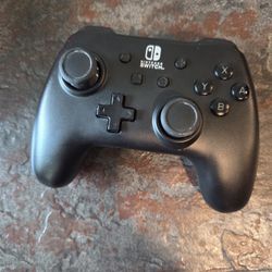 PowerA 1511370-01 Nintendo Switch Wired Controller - Black
No wire only controller 
