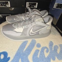 Kyrie 5 Low 8.5