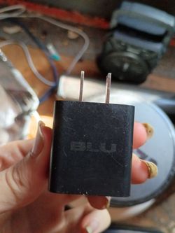 Charger piece