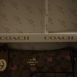 Coach Purse With Card Holder 