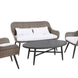 4-Piece Outdoor Patio Furniture Set(Price is firm )