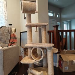 Armarkat Cat Tree 60"