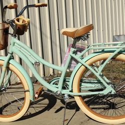 Brand New Beautiful 24" Ladies Cruiser Bike 
