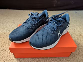 Women's Nike Air Zoom Pegasus - 9 - Blue