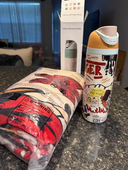 Stranger Things Graphic Water Bottle& blanket