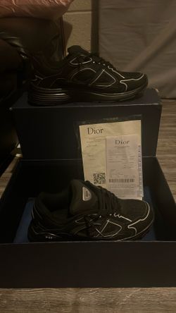Diors Size 9 Fit An 8.5 Too Black And White