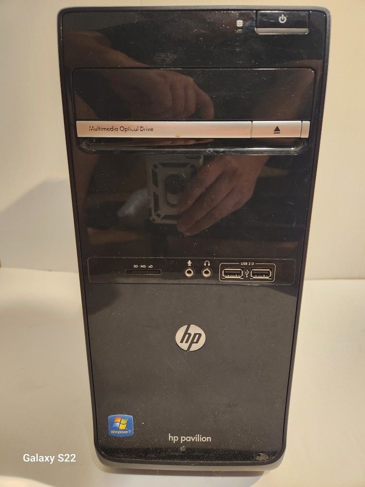 HP Pavilion AMD E-450 1.65GHz 8GB RAM w/ 256GB SSD & NVIDIA Quadro 600