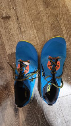 Altra Lone Peak 9+