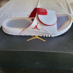 *NEW*NIKE Air Jordan Hydro Retro XI White Varsity Red Cherry Size Men’s 12 w/Tags and Box