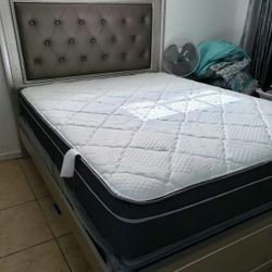 NEW QUEEN PILLOW TOP MATTRESS AND BOX SPRING 