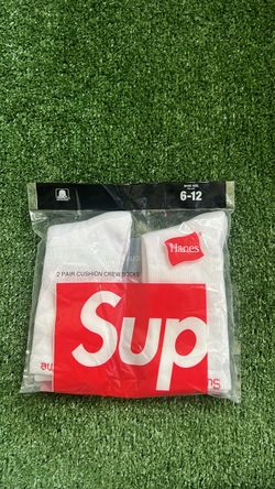 Supreme x Hanes Crew Socks  White