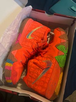 Nike Kyrie 4 Orange Basketball Sneakers