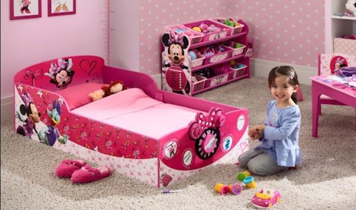 Delta Children Interactive Wood Toddler Bed, Disney Minnie Mouse