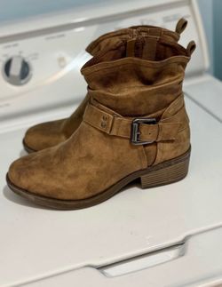 Torrid boots