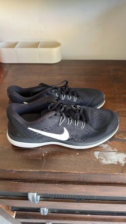 Nike Low-Top Running Sneakers