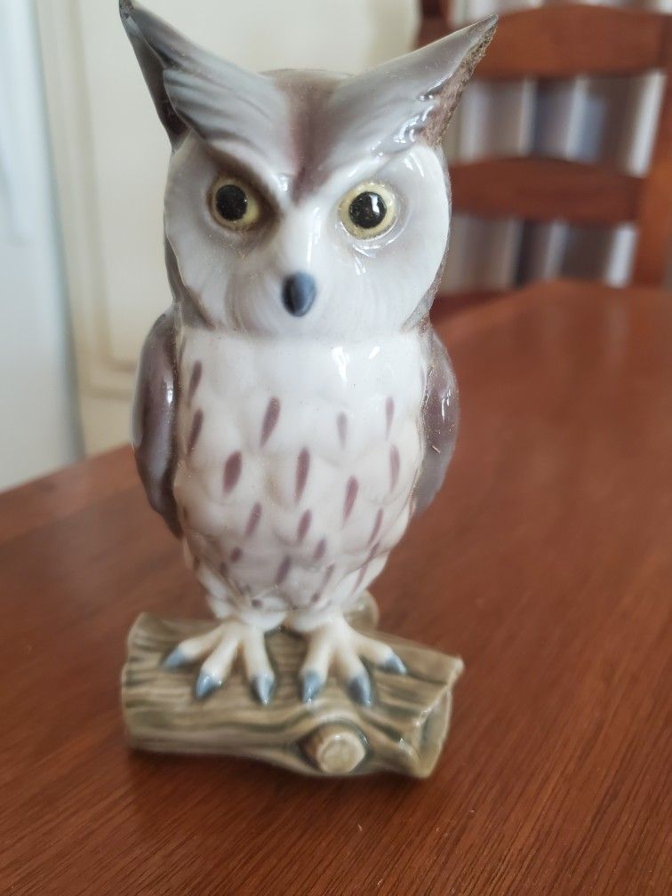 Lladro Horned Owl 5402