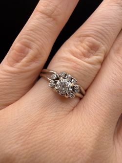 14K white gold old cut natural diamonds beautiful ring  3.8g