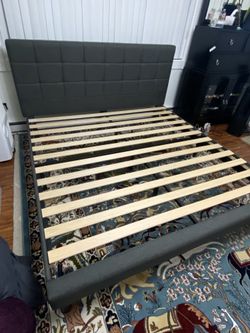 King Size Bed In Excellent Condition