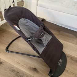 BabyBjorn bouncer 