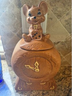 Vintage Twin Winton Cookie Jar