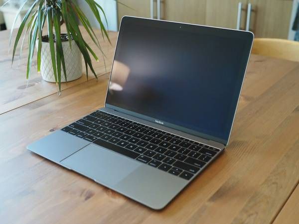 Apple MacBook /RETINA/M/12”/512 SSD With Extra Prog.