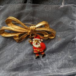 Santa Pin 