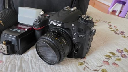 Nikon D7100