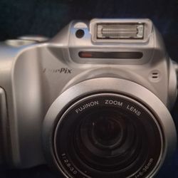 Fuji Pix Digital Camera