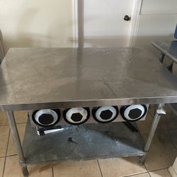 Table With Cup Holders 32x48