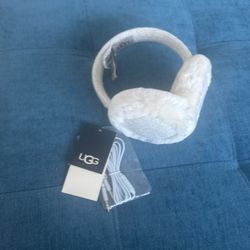 UGG Sheepskin Bluetooth Earmuff - Brand New With Tags