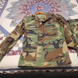 air Force Uniform Like New Condition 