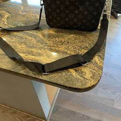 Men’s Louis Vuitton Bag