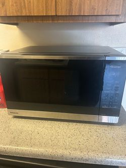 Panasonic Stainless Steel Microwave Oven 1.3 cu. ft. Inverter 1200W NN-SC67NS
