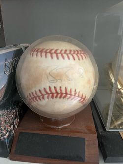 Barry Bonds Autographed Baseball
