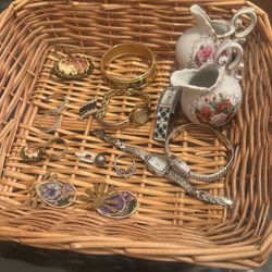 All The Jewelry And The Tray