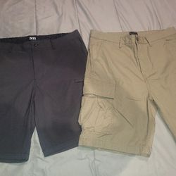 Men's Shorts Size 34 (New)