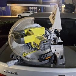 Ryobi  Saw