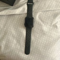 Apple Watch SE