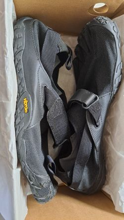 Vibram FiveFingers Hiking/Trail Shoes (New)