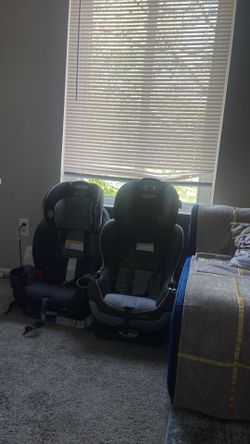 2 Toddler car seat