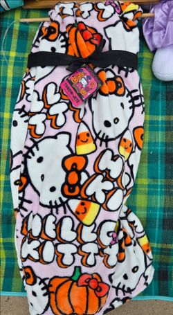 Hello kitty blanket