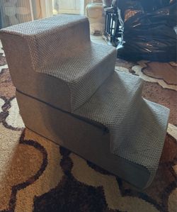 Pet steps