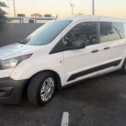 2017 Ford Transit Connect