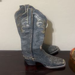 Miranda Lambert Cowboy Bootsp