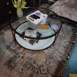Linvel Coffee Table

